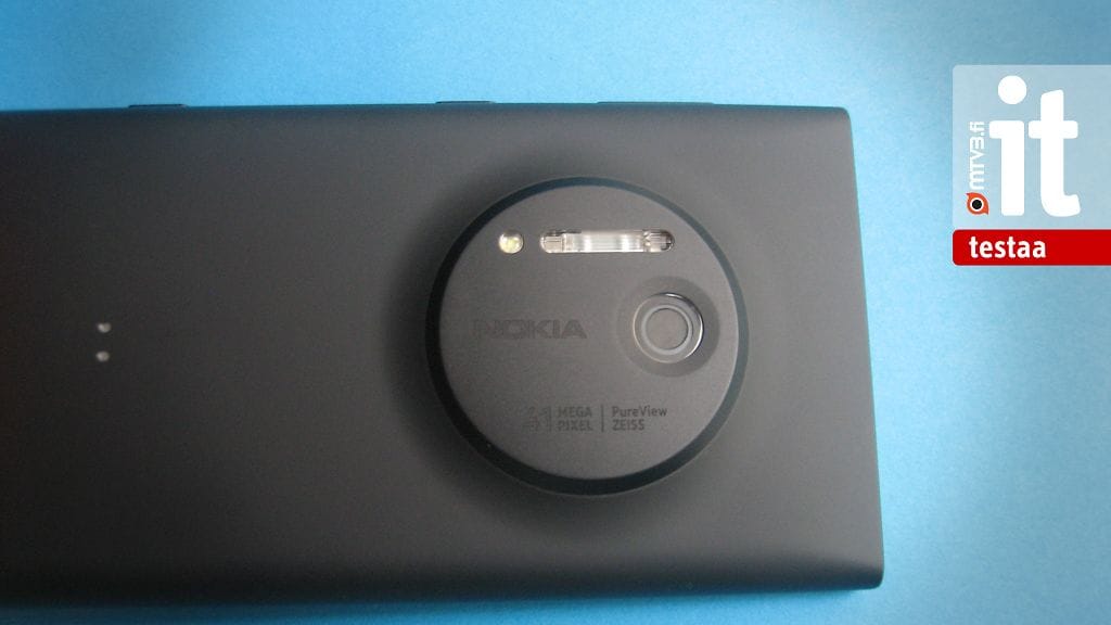 Lumia 1020 sisältää 41 megapikselin takakameran.