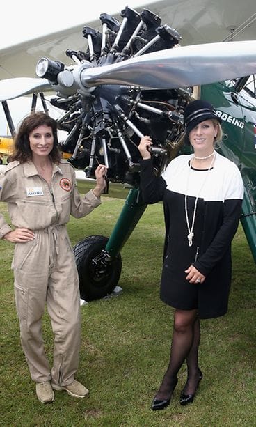 Tracey Curtis-Taylor ja esikoistaan odottava Zara Phillips.