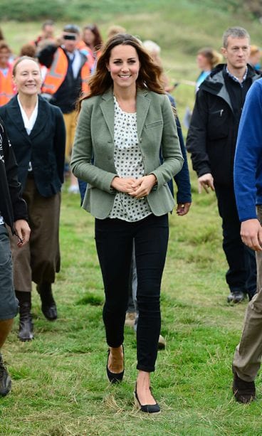 Herttuatar Catherine teki yllätyspaluun julkisuuteen.
