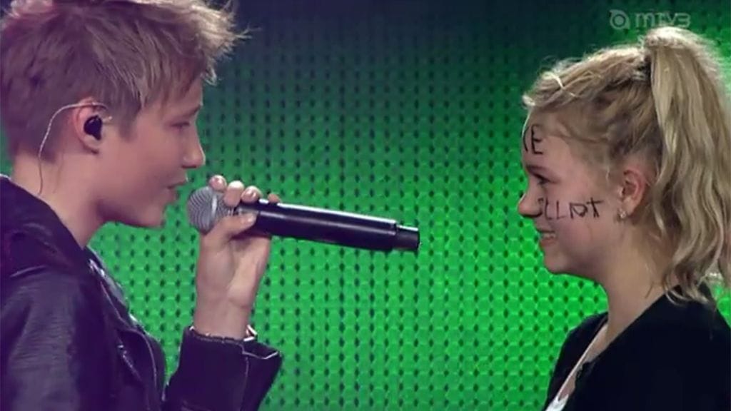 Fani pääsi lavalle Isac Elliotin kanssa Elämä Lapselle -konsertissa.