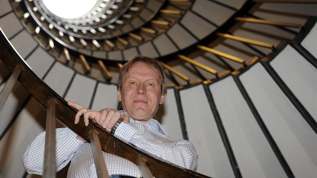 Kiminkinen ei usko, että terveyserot selittyvät tiedon puutteella.