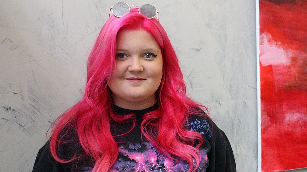 Alma Miettinen sai uuden hiustyylin Idolsin live-lähetyksiä varten