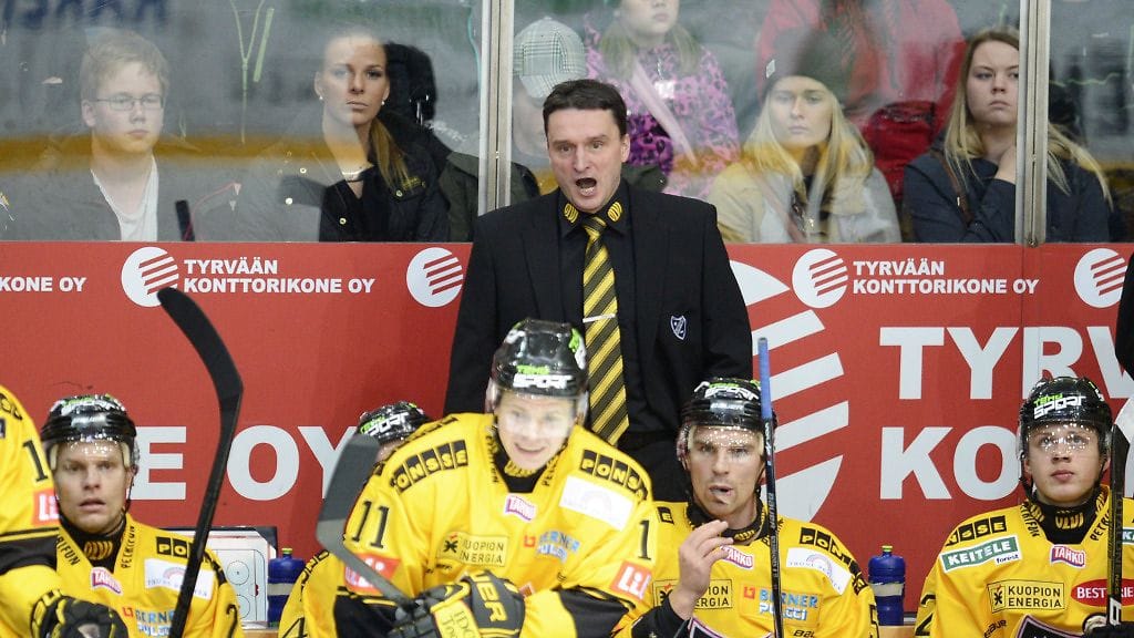 Vakavia ilmeitä. KalPan kausi on ollut toistaiseksi tuskien taivalta.