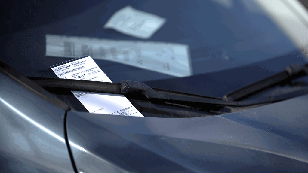 Rakennusviraston lakimiehen Jussi Puution mielestä pysäköintivirheissä ei yleensä ole tulkinnanvaraa.