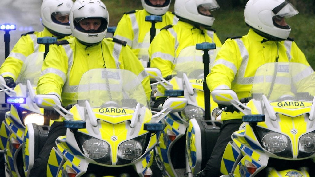 Irlannin moottoripyöräpoliiseja