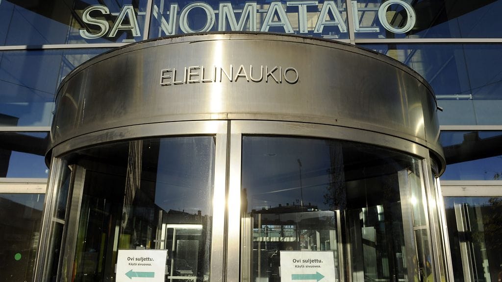 Sanoma aloittaa yt-neuvottelut Helsingin Sanomissa, Metro-lehdessä ja Nelosen uutisissa.