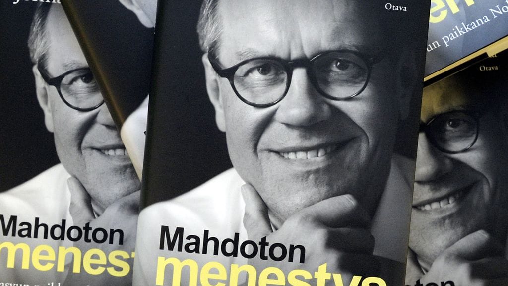 Jorma Ollilan ja Harri Saukkomaan Mahdoton menestys -kirja ilmestyy tänään torstaina.