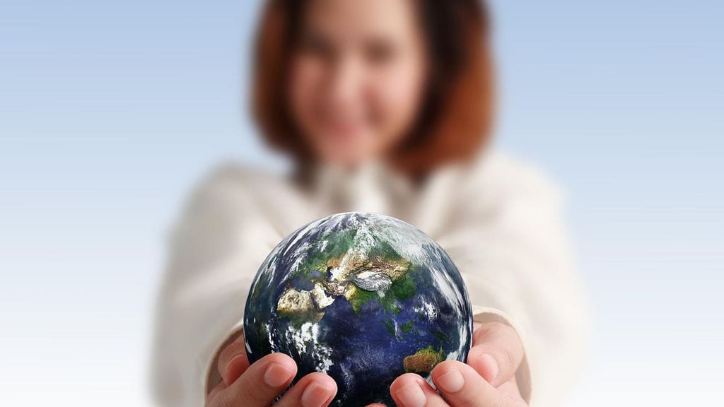 Aika määrää maailmanympärimatkailijan reittiä.