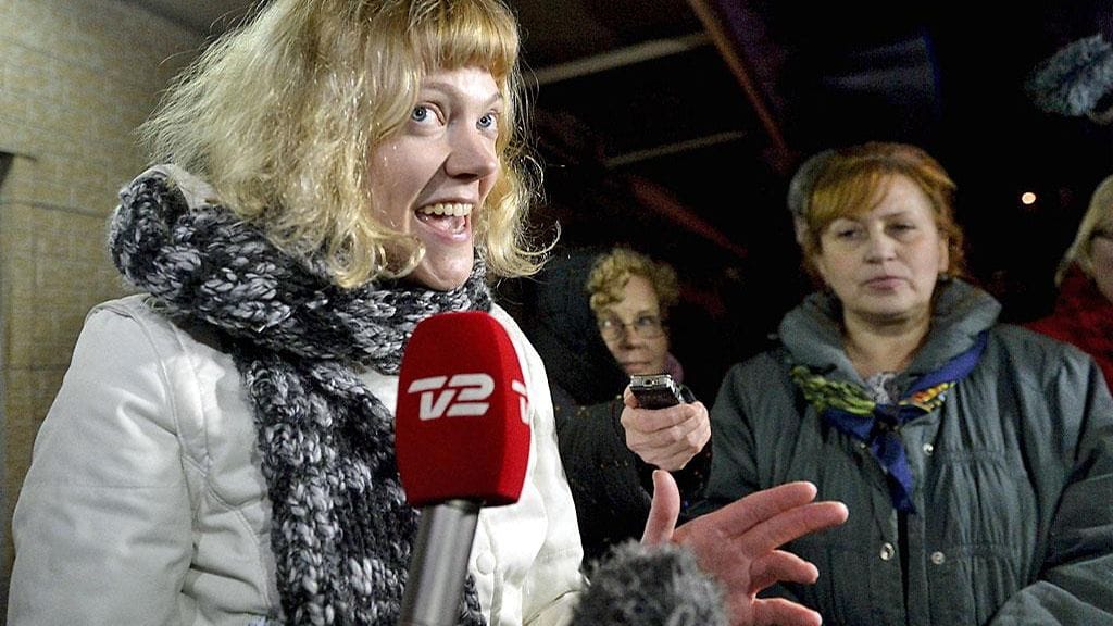 Greenpeacen mukaan Sini Saarela palaa Pietarista Suomeen huomenna. Hänelle kirjoitetaan parhaillaan viisumia Venäjältä poistumista varten.