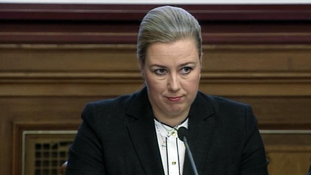 Urpilaisen mukaan verohallinto on arvioinut, että yrityksillä on Suomessa verovelkaa noin 4 miljardia euroa.