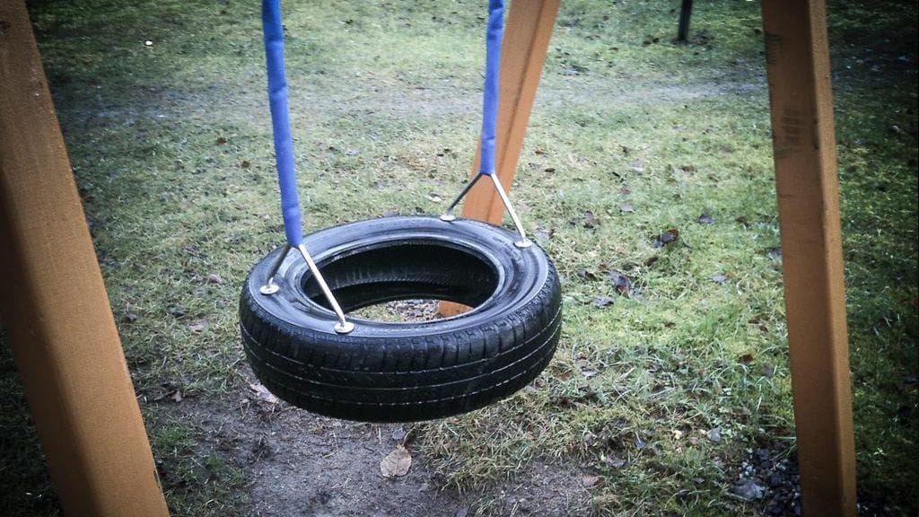 Kolme kiireellisesti huostaanotettua venäläislasta vietiin sijoituspaikastaan Seinäjoen Ylistarosta syyskuun lopussa. Kuvituskuva.