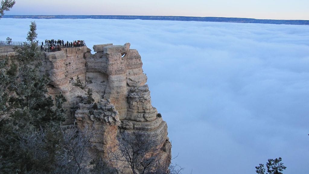 Sumupilvi peitti näkymät Grand Canyonilla 2013. Kuva: Jussi Hakanen