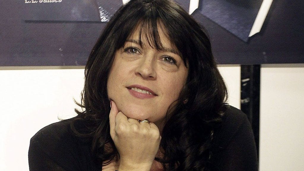 Kirjailija Erica Leonard kirjoitti Fifty Shades of Grey -teoksen salanimellä E. L. James.