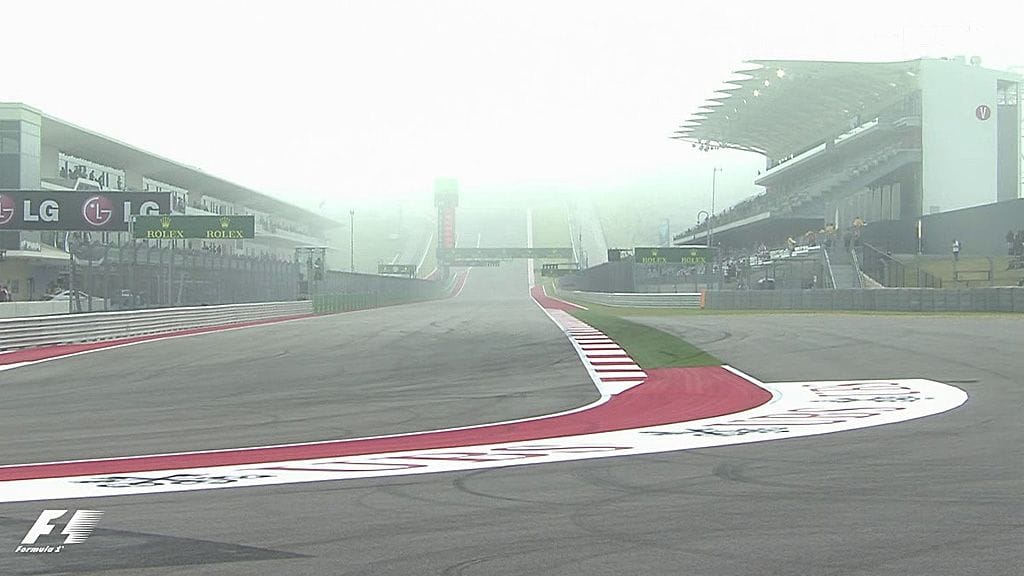 Sumu viivytti formula ykkösten ensimmäisten harjoitusten alkua Austinissa.