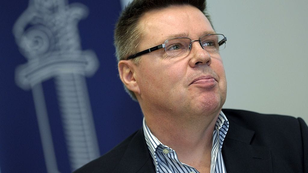 Savon Sanomien mukaan rikostutkijan toimista on esimerkiksi kuitteja ja tekstiviestejä, joiden mukaan osasta tutkijan toimista tiedettiin KRP:ssä jo Aarnio-tutkinnan aikana.