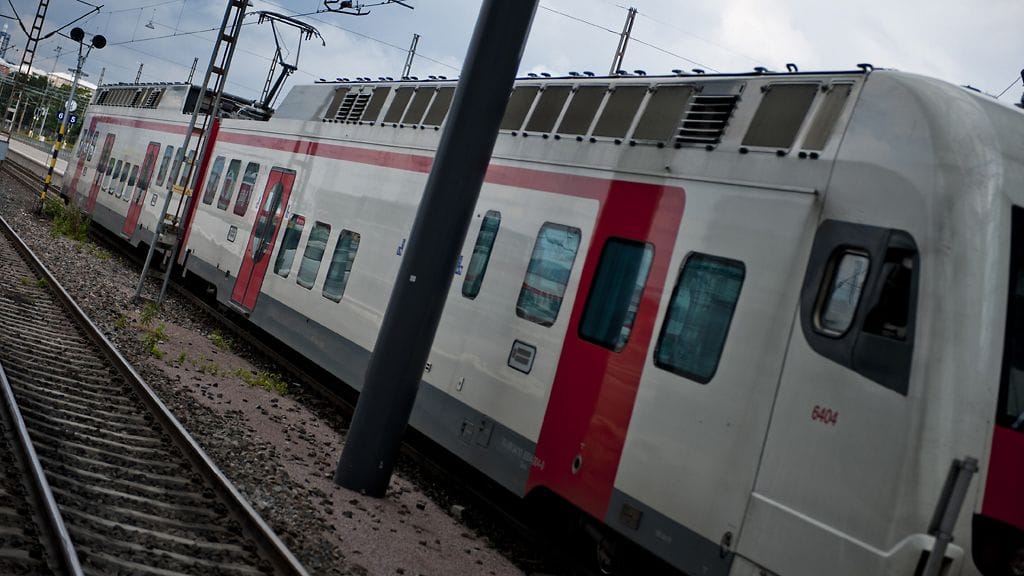 Vaurion korjaustyöt saatiin päätökseen noin puoli neljältä aamulla.