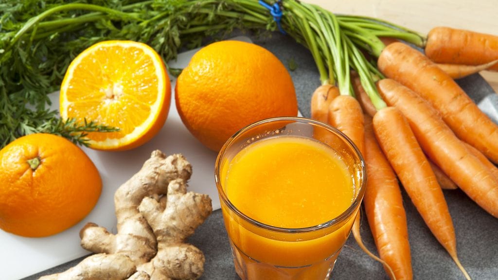 Erilaiset itsetehdyt mehut tekevät hyvää ruoansulatukselle.