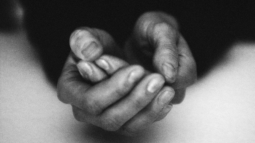 Jatkuva tarkkailtavana oleminen on Timon mielestä rankinta tuilla elämisessä. Kuvituskuva.