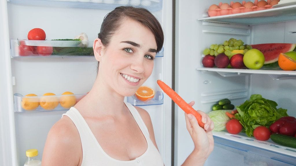 Kasvisten syönti ehkäisee korkeaa verenpainetta.