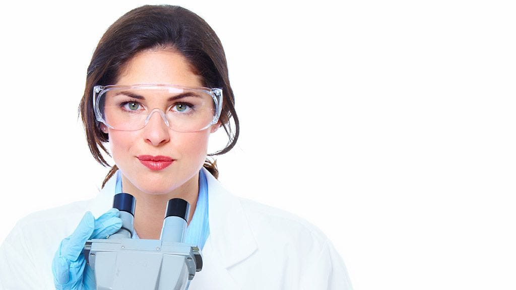 Siittiöiden laskentaa lapsettomuusklinikalla.