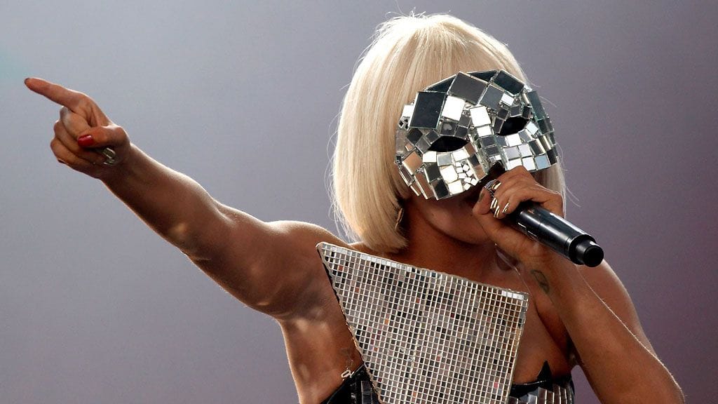 Lady Gaga on muodin kameleontti.