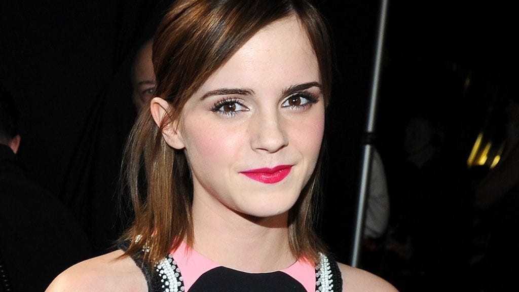 Emma Watsonin värikäs cocktailmekko säväytti.
