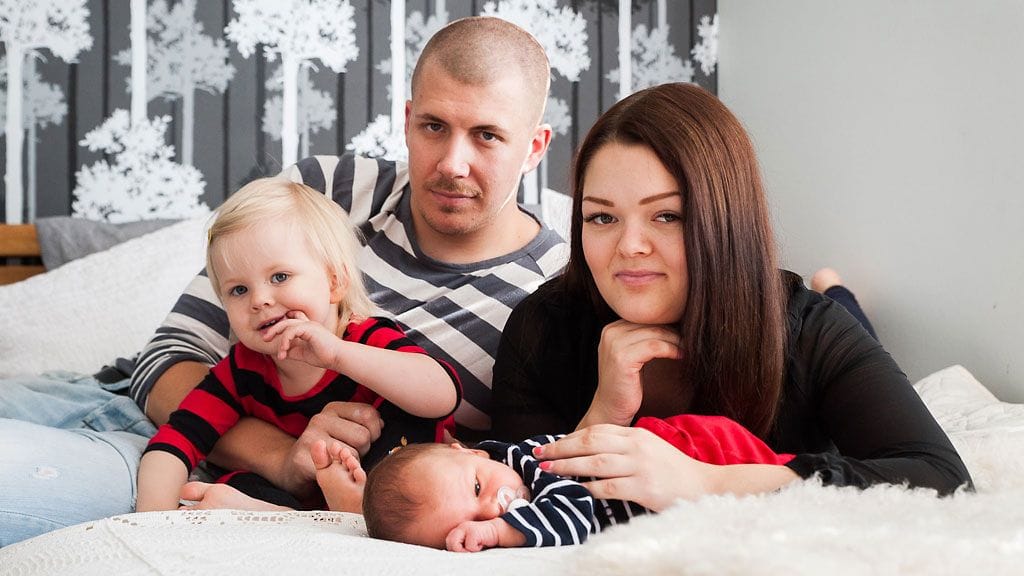 Emilian ja Topiaksen perhe täydentyi pienellä Noah-Michel-pojalla.