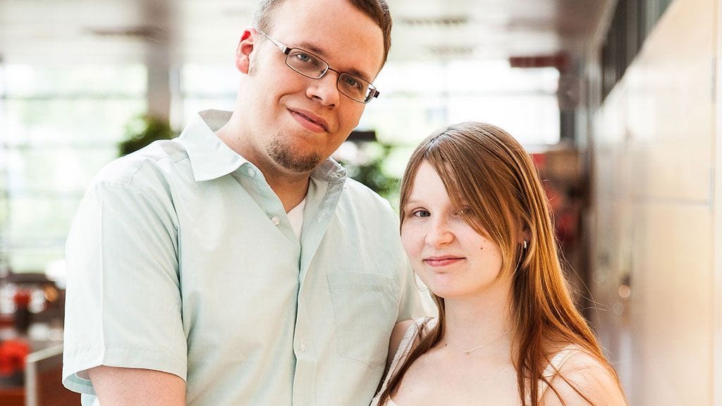 Veera Hartikainen ja Stefan Sauerland odottavat innolla esikoistaan saapuvaksi maailmaan.