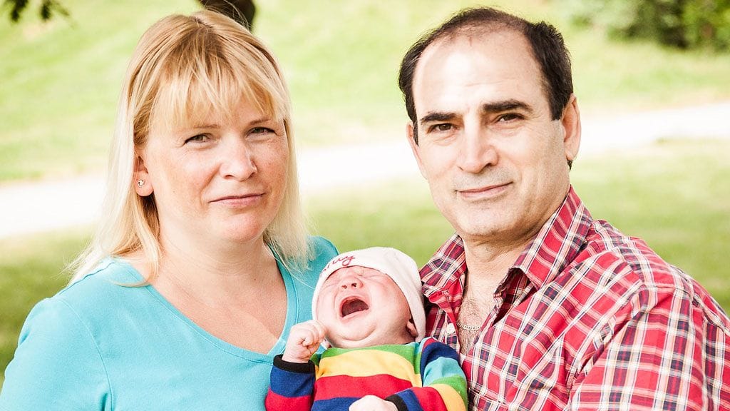 Merle Hirtentreu ja Alan Haji saivat vastikään terveen tyttölapsen, joka nimettiin Susaniksi.