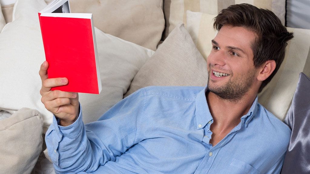 Kirja on takuuvarma lahjavinkki.