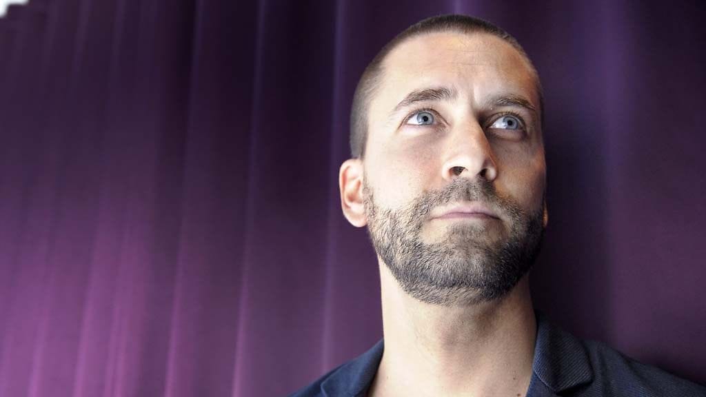 Näyttelijä Ilkka Villi vaikuttui Murakamin Kafka rannalla -teoksesta