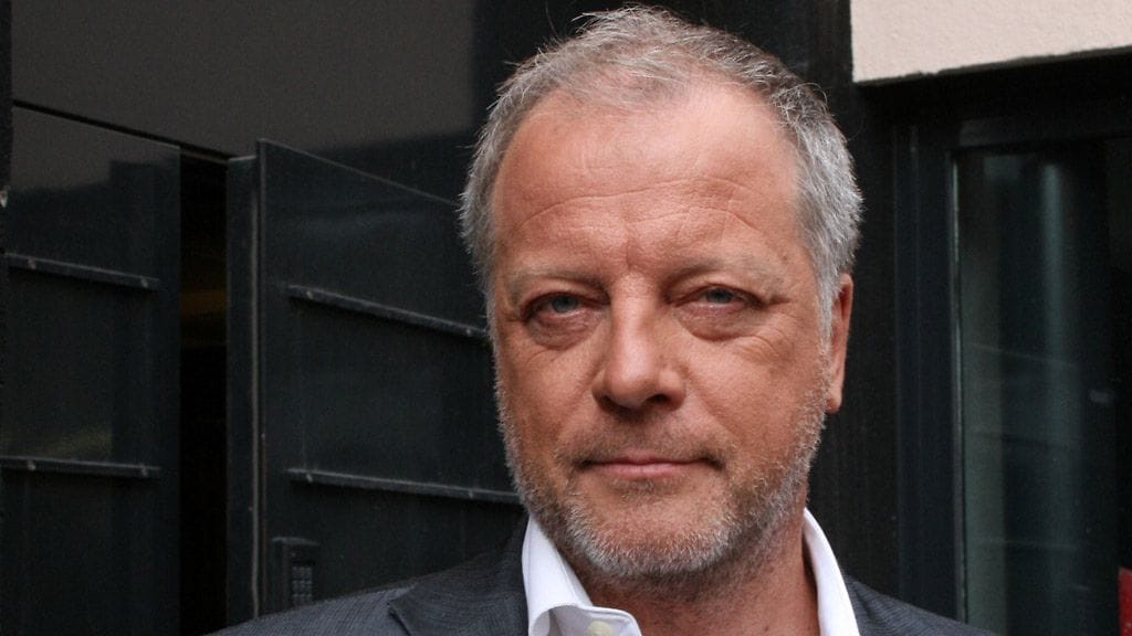 Matti Rönkä päätti Viktor Kärppä -kirjasarjan.