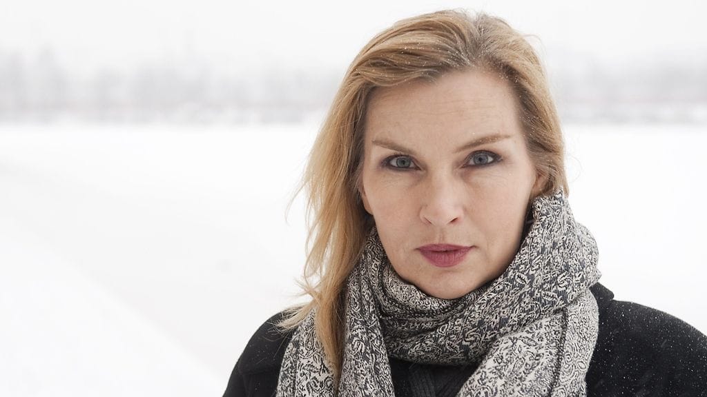 Sari Havas esiintyy tällä hetkellä myös Tanssi tähtien kanssa -ohjelmassa.