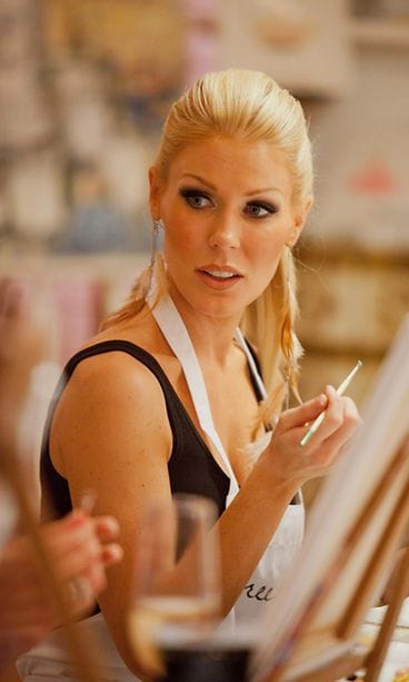 OC:n täydelliset naiset: Taidekutsut