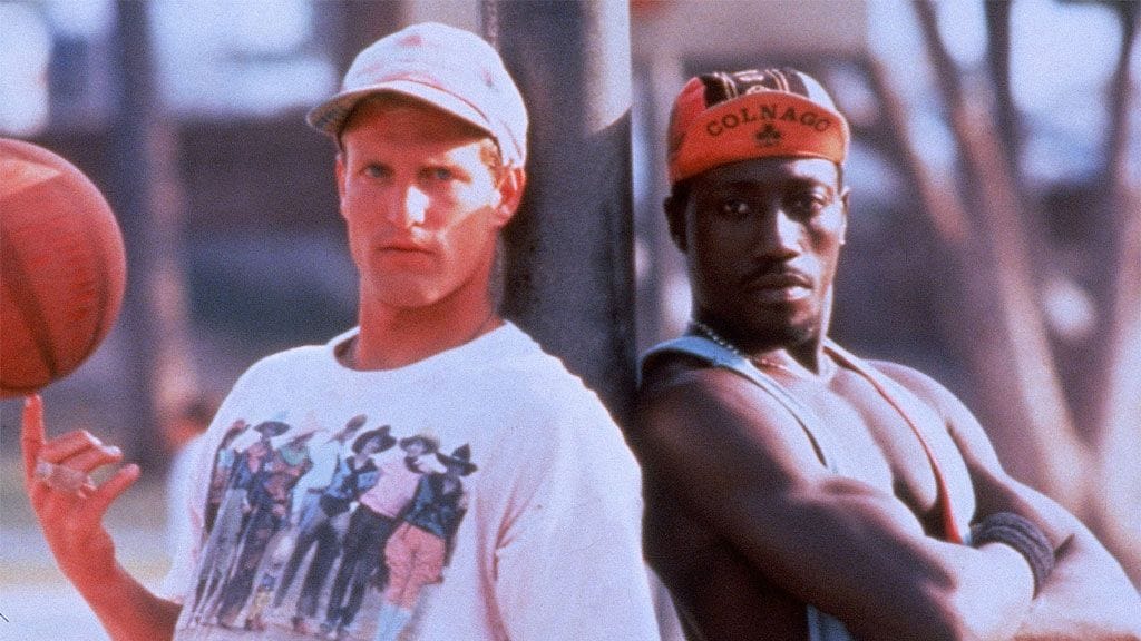 AVA Elokuva: Mustat donkkaa tykimmin