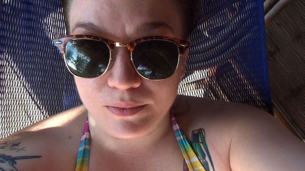 Claudia herkistyy miettimään sitä, mitä hän tulevalta vuodelta toivoo.