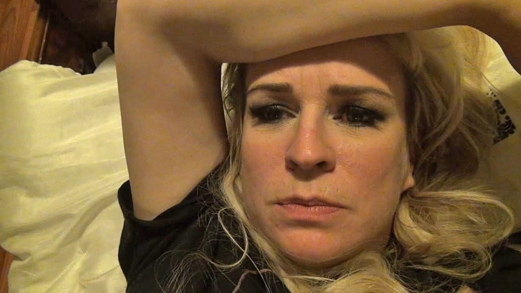 Johanna tuntee olonsa yksinäiseksi.