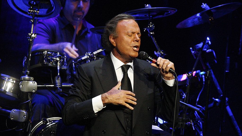 Julio Iglesias