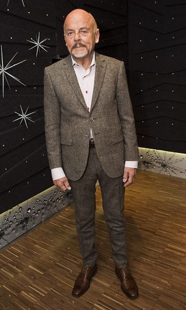 Taiteilijaprofessori Björn Weckström Kalevala Korun uuden myymälän avajaisissa Helsingissä 29. marraskuuta 2012.