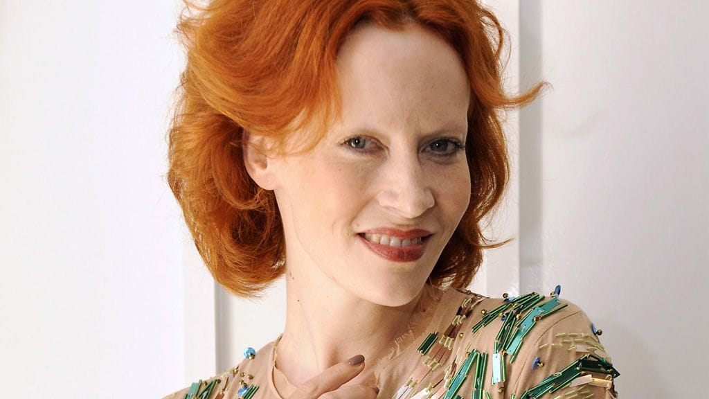 Saimi Hoyer muistuttaa, että ihon kannattaa antaa levätä juhlahumun välillä.