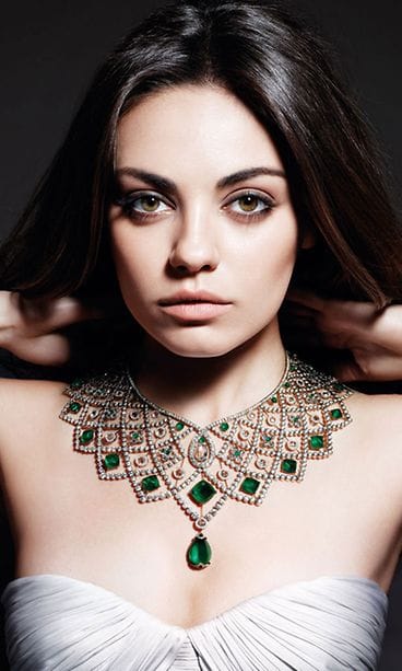 Mila Kunis valittiin vuoden seksikkäimmäksi.