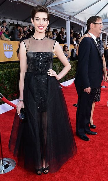 2013: Anne Hathaway Anne Hathaway Screen Actors Guild Awards -gaalassa.