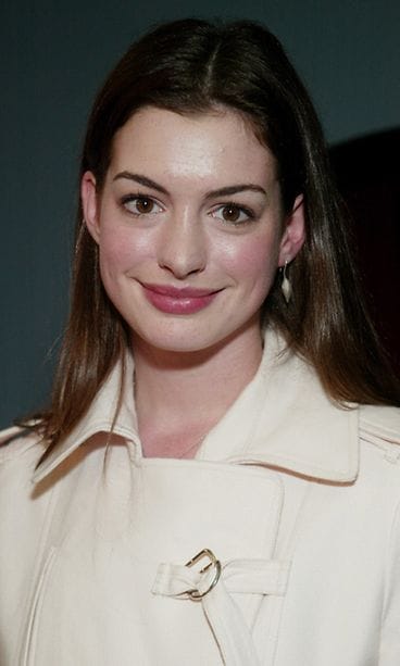3.9.2003: Anne Hathaway Party Monster -elokuvan ensi-illassa.