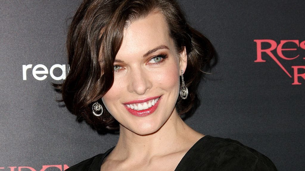 Milla Jovovichin uudet koiranpennut Maya Papaya ja Sweet Potato. Kuvakaappaus: Facebook