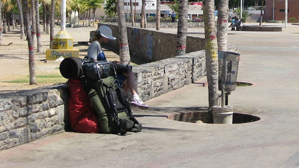 Internetkahvila ja picnic Venezuelassa 2013.