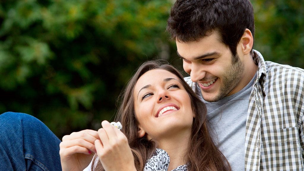 Puolet tutkimukseen osallistuneista miehistä uskoi kumppaninsa olevan Se Oikea.