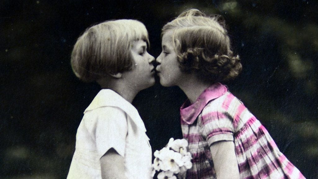 Ystävänpäivää juhlitaan 14. helmikuuta.