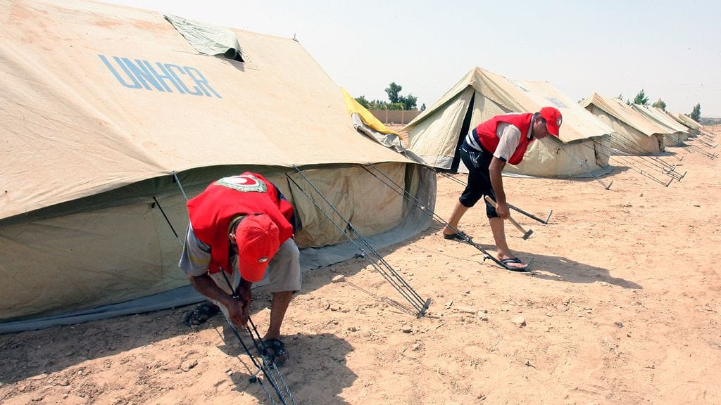Arkistokuva UNHCR:n pakolaisteltoista.