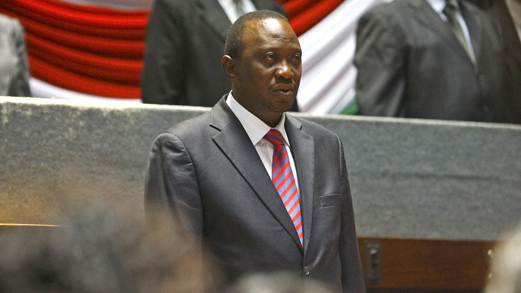 Maan presidentti Uhuru Kenyatta kehotti kansalaisia rauhallisuuteen.