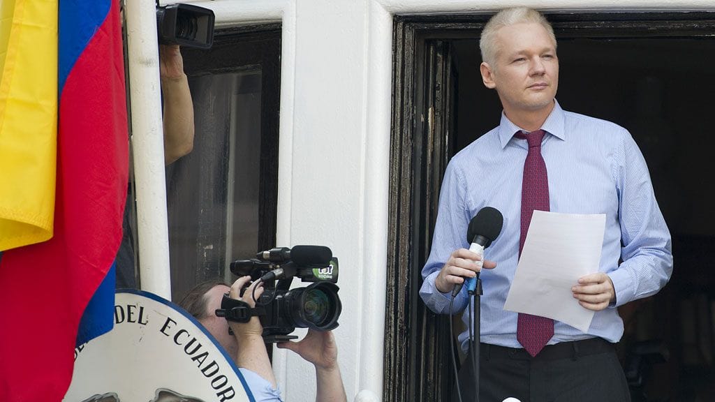Wikileaksin perustaja Julian Assange kuvattuna Ecuadorin suurlähetystössä helmikuussa 2016.